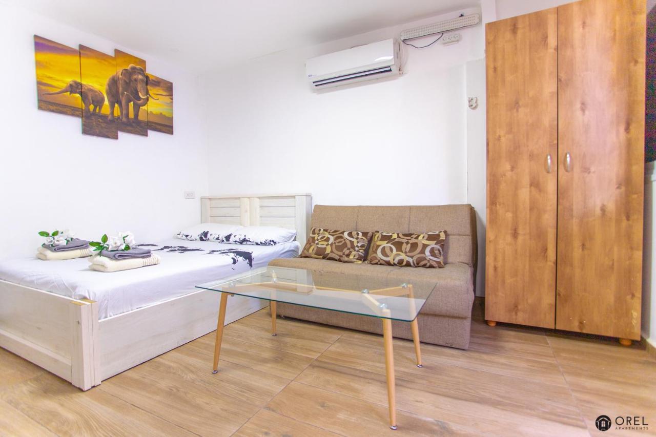 Orel's Ground floor Apartment Eilat Buitenkant foto